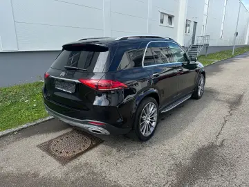 GLE 400 d 4M*AMG*PAN*KEY*DISTR*BUR*AIRM*STHZ*21
