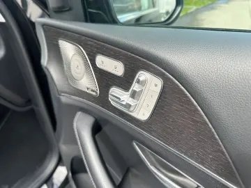 GLE 400 d 4M*AMG*PAN*KEY*DISTR*BUR*AIRM*STHZ*21