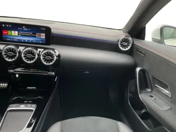 CLA 180 Coupe AMG +MBUX+Wide+Navi+W-Paket+S-Sitz