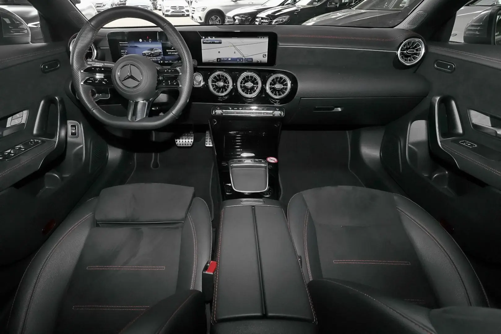 CLA 180 Coupé AMG CARPLAY+KAMERA+MBUX+LED+18