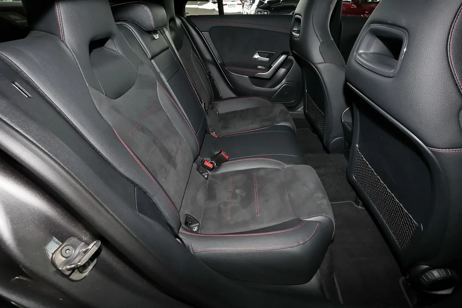 CLA 180 Coupé AMG CARPLAY+KAMERA+MBUX+LED+18
