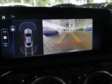 CLA 180 Coupé AMG CARPLAY+KAMERA+MBUX+LED+18