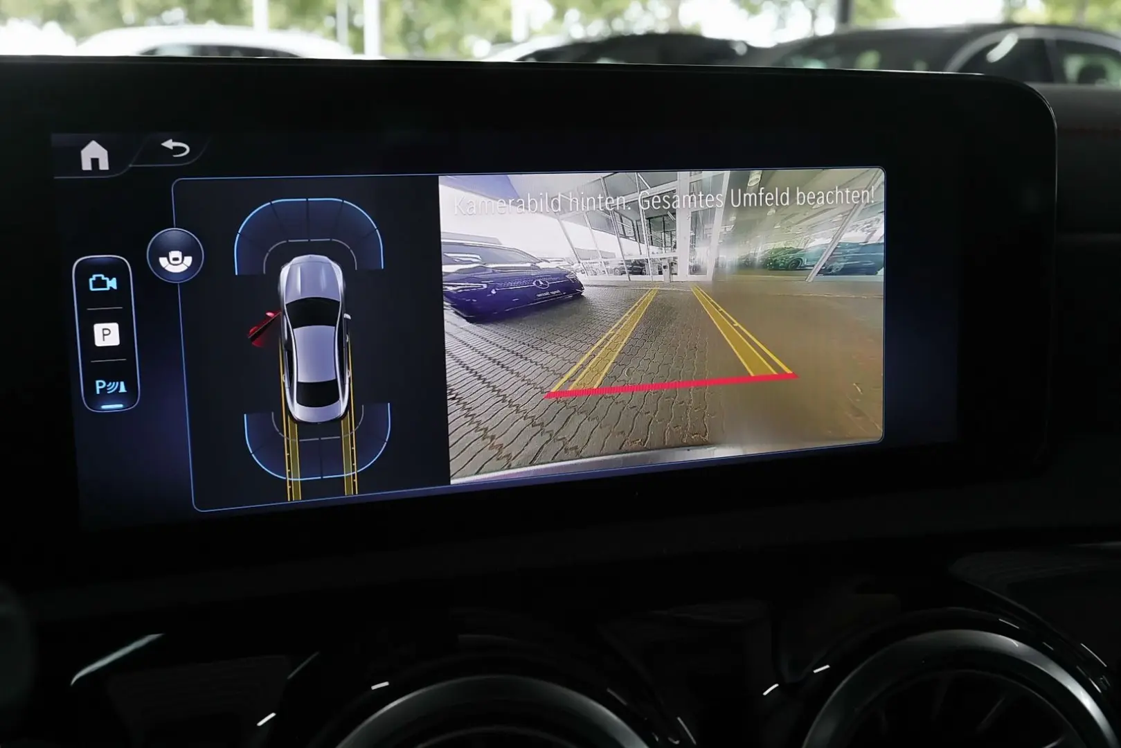 CLA 180 Coupé AMG CARPLAY+KAMERA+MBUX+LED+18