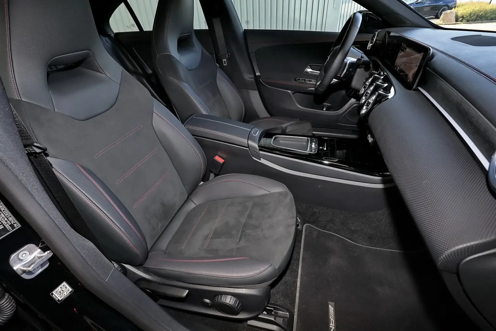CLA 180 Coupé AMG CARPLAY+KAMERA+MBUX+LED+18