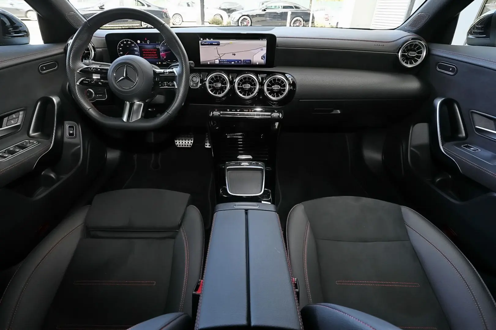 CLA 180 Coupé AMG CARPLAY+KAMERA+MBUX+LED+18