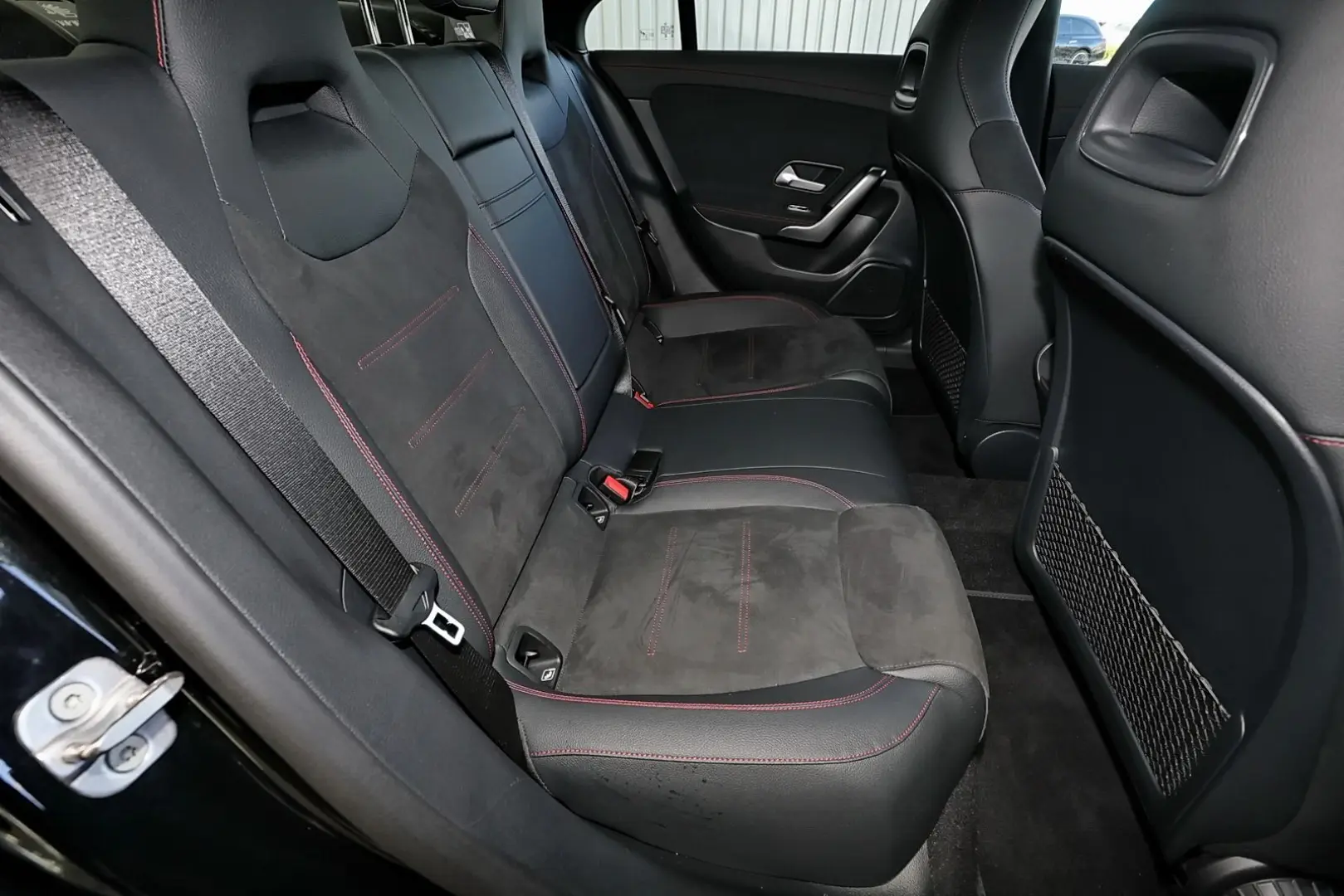 CLA 180 Coupé AMG CARPLAY+KAMERA+MBUX+LED+18