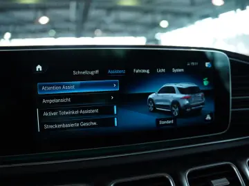GLE 400 d 4M AMG Line *2.H *21 *Pano*LUFT*Night
