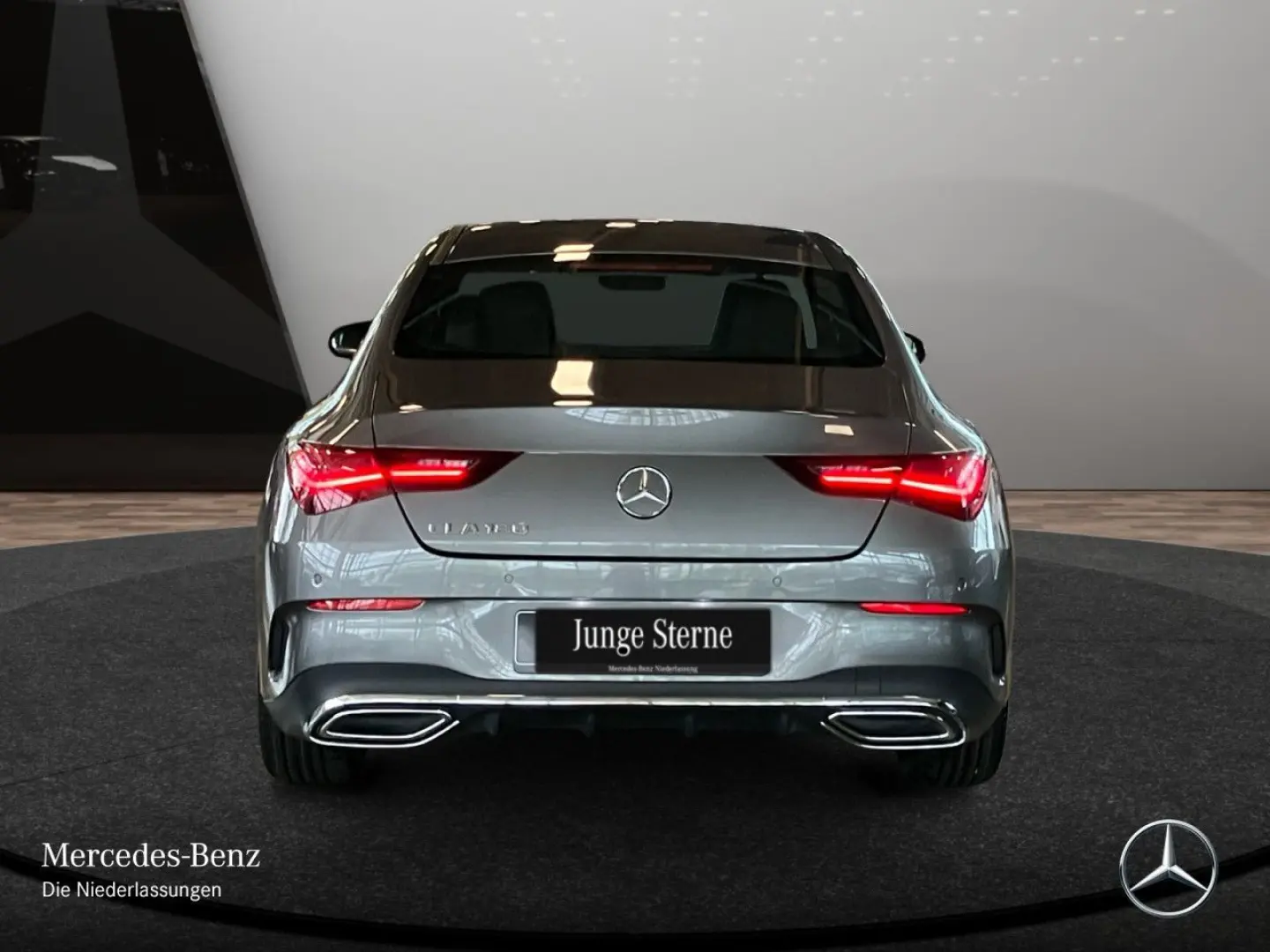 CLA 180 Coupe AMG Advanced PLUS VZ-Ass/RüKam