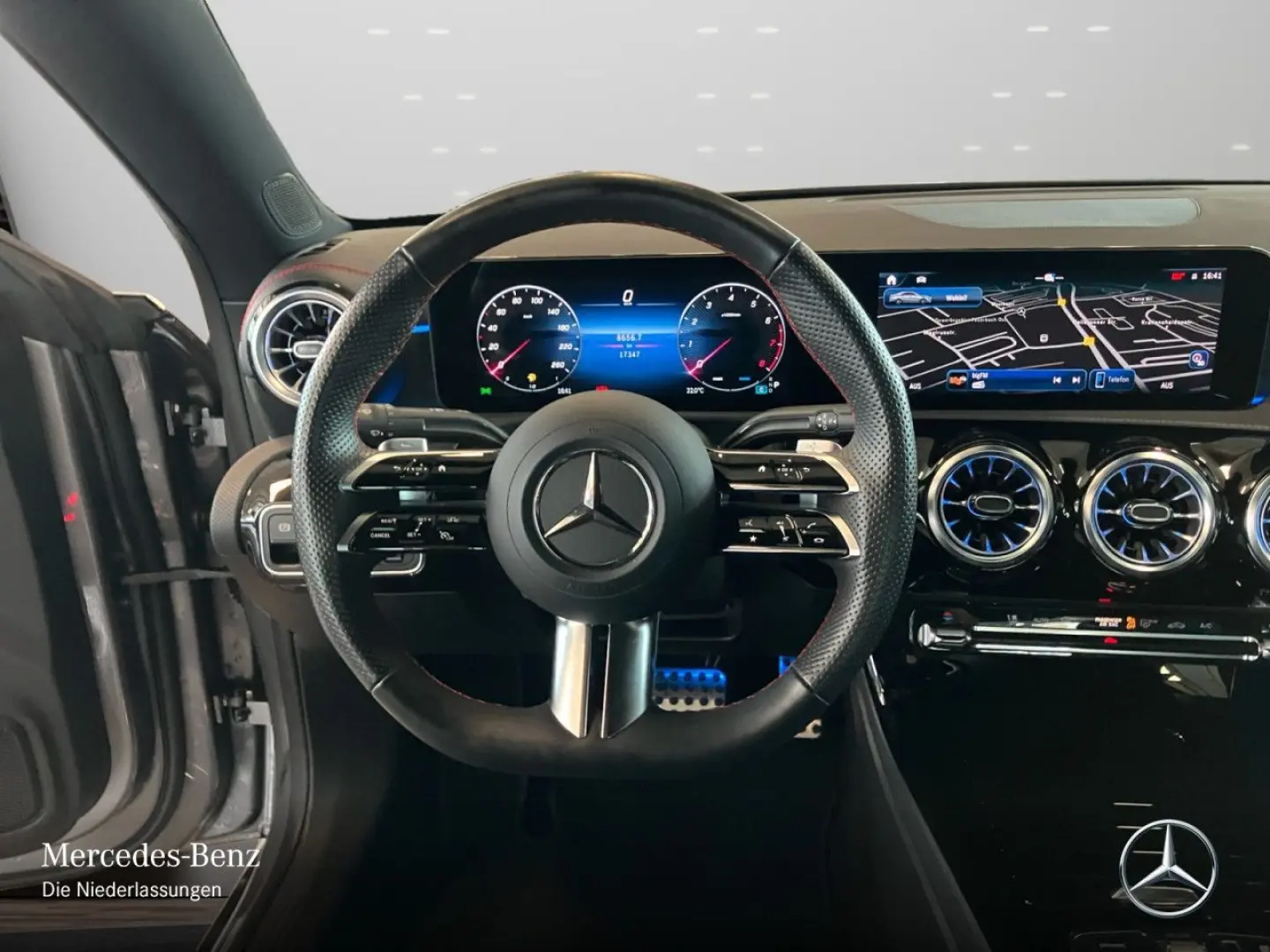 CLA 180 Coupe AMG Advanced PLUS VZ-Ass/RüKam