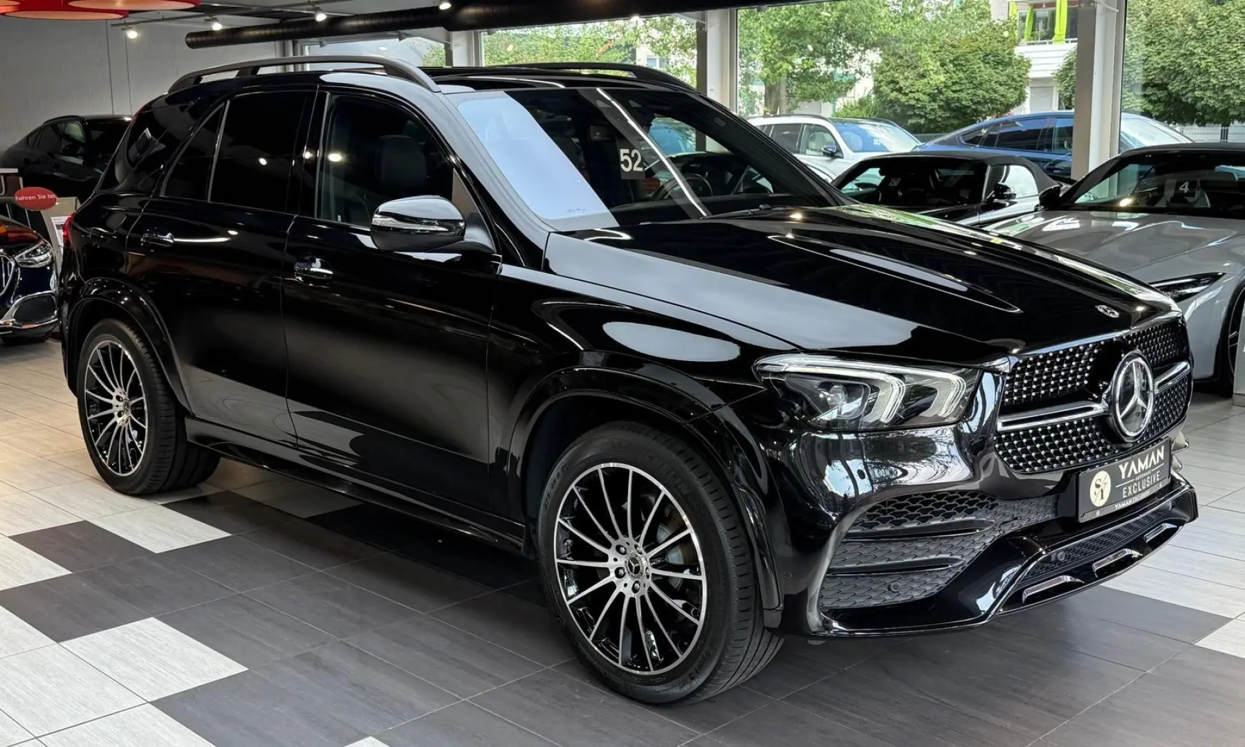 GLE 400 d 4Matic AMG*E-Aktive*Pano*HuD*StHzg*AHK