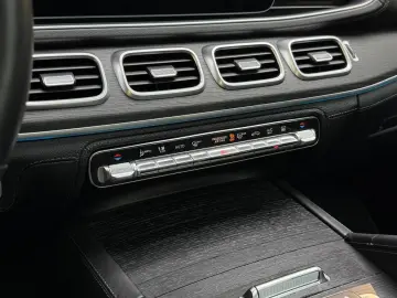 GLE 400 d 4Matic AMG*E-Aktive*Pano*HuD*StHzg*AHK