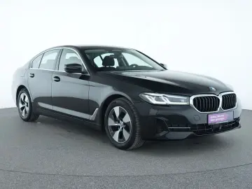 BMW 520d xDrive |Kamera|MATRIX-LED|Navi
