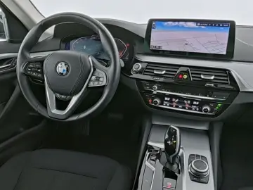 BMW 520d xDrive |Kamera|MATRIX-LED|Navi