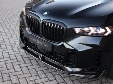 X5 50e xDrive   M-Performance - Pano - AHK - B&W