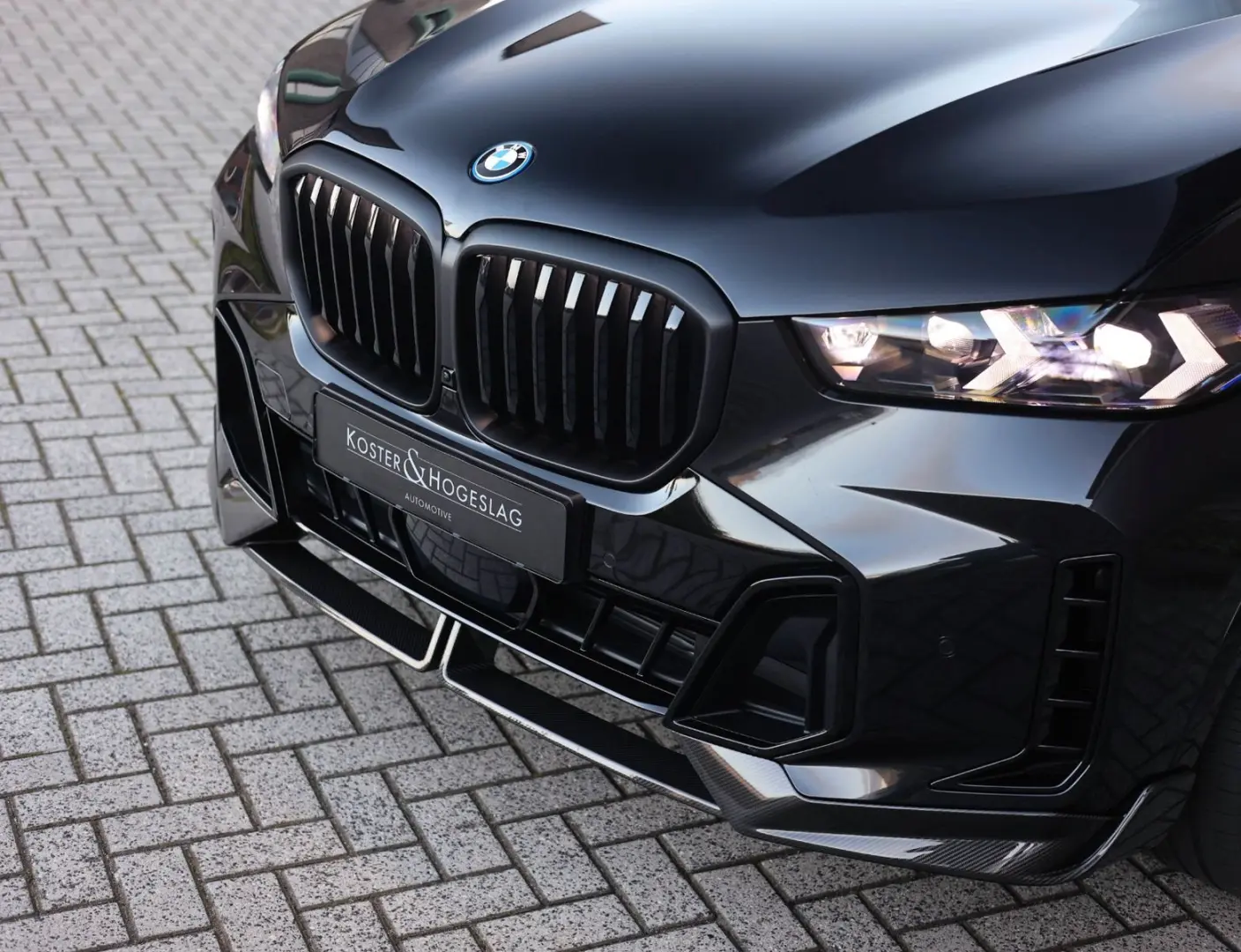 X5 50e xDrive   M-Performance - Pano - AHK - B&W
