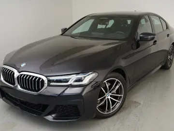 BMW 520d xDrive Limousine (M-Sport Navi HUD ACC )