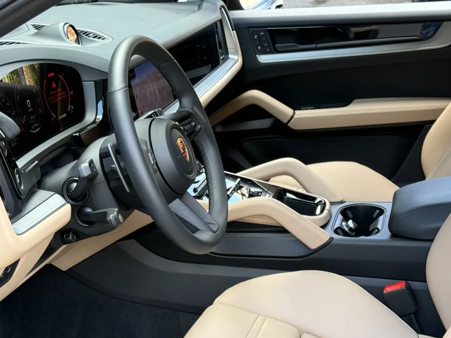 Cayenne E-Hybrid Coupe BEIFAHRERDISPLAY*SPORTDES