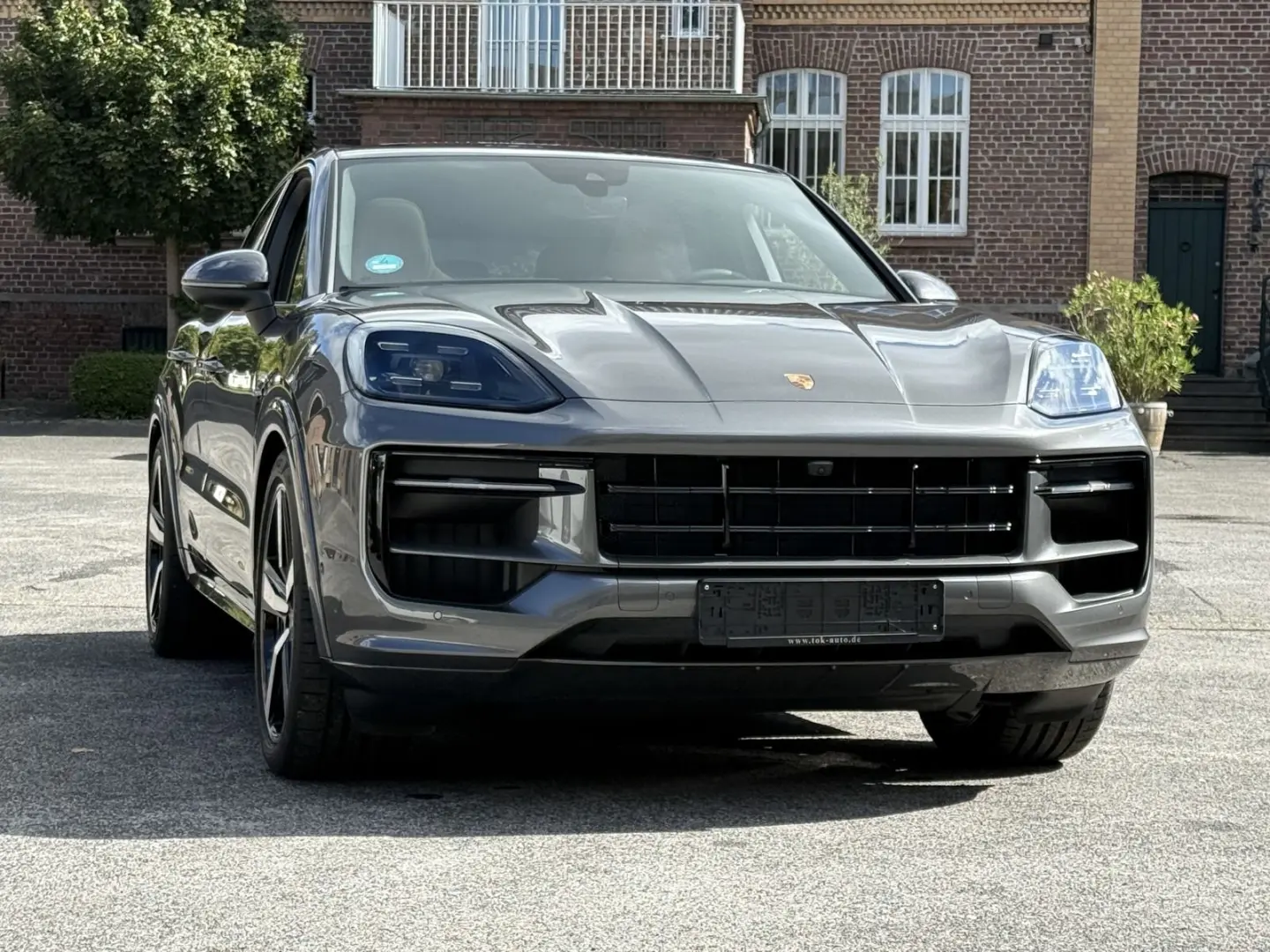 Cayenne E-Hybrid Coupe BEIFAHRERDISPLAY*SPORTDES