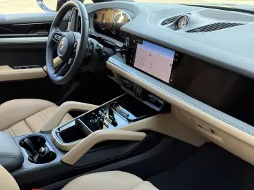 Cayenne E-Hybrid Coupe BEIFAHRERDISPLAY*SPORTDES