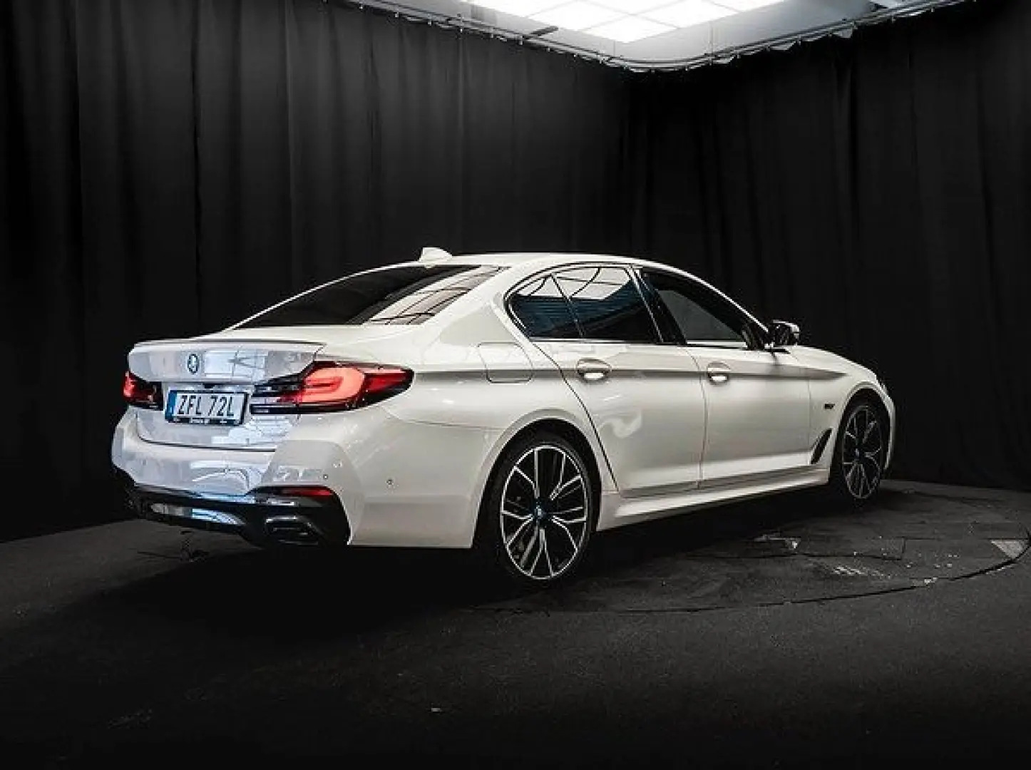 BMW 545e xDrive M Sport INNOVATION LASER MERINO