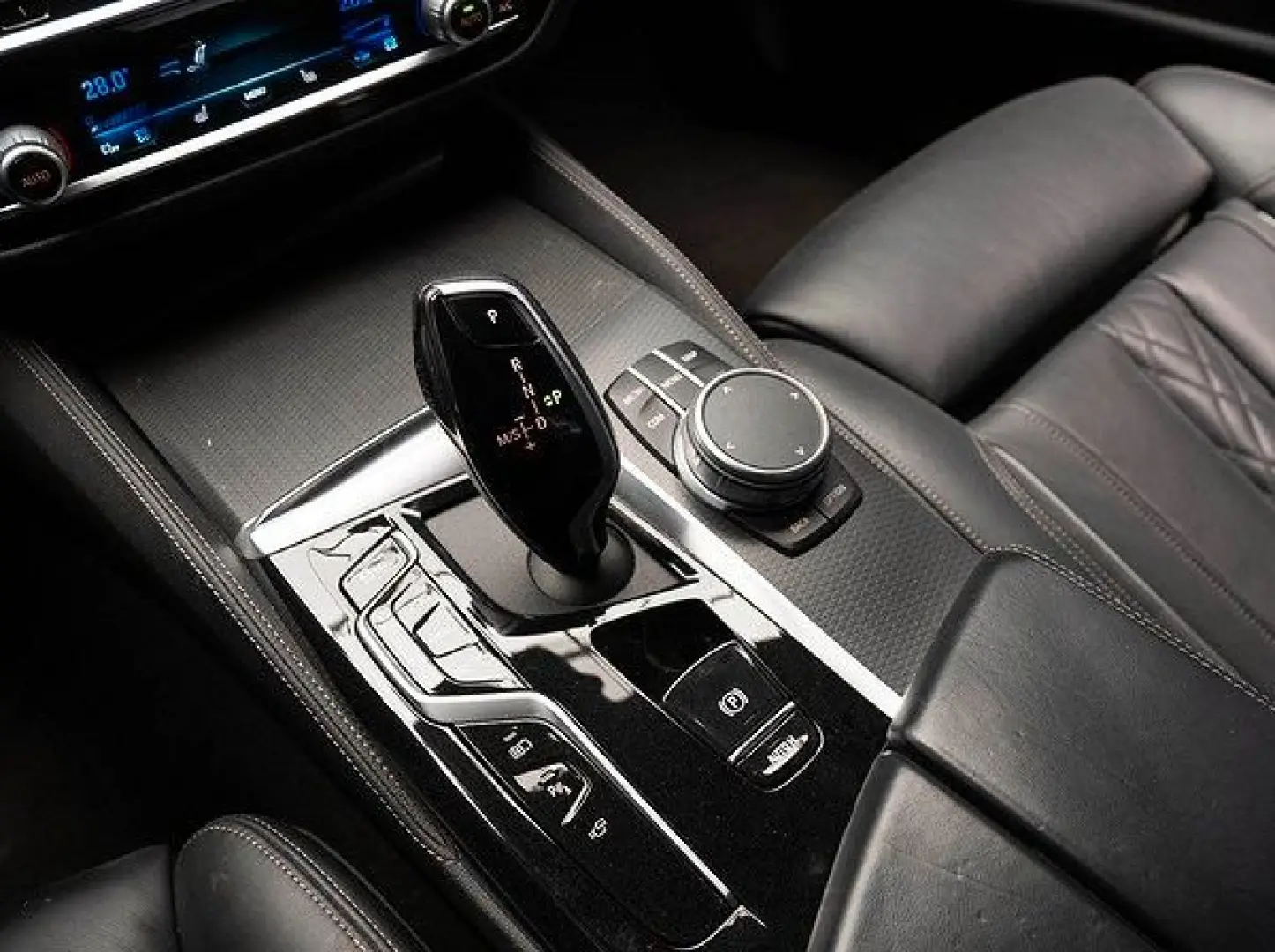 BMW 545e xDrive M Sport INNOVATION LASER MERINO
