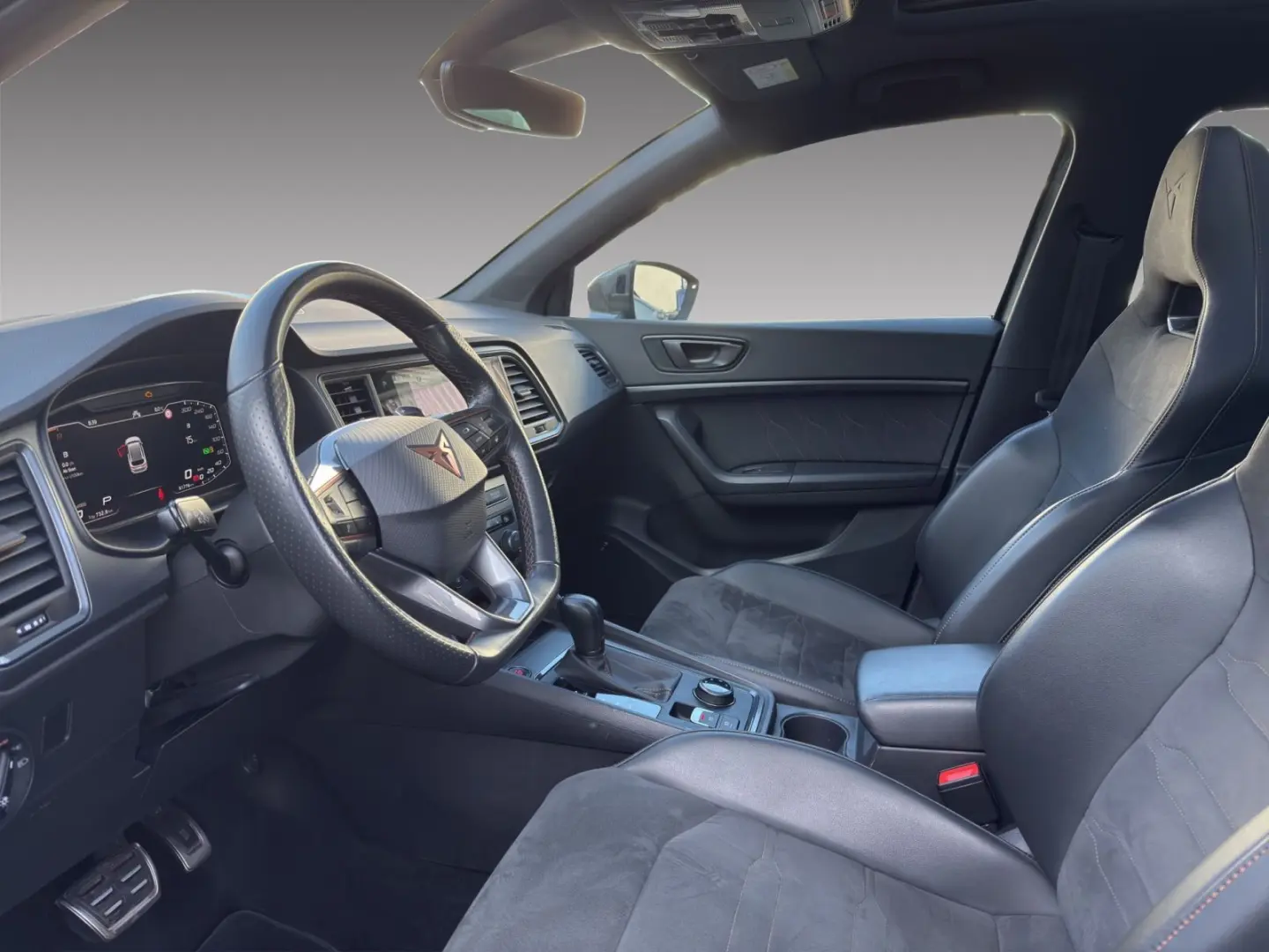 Ateca 2.0 TSI DSG 4Drive PANO+BEATS