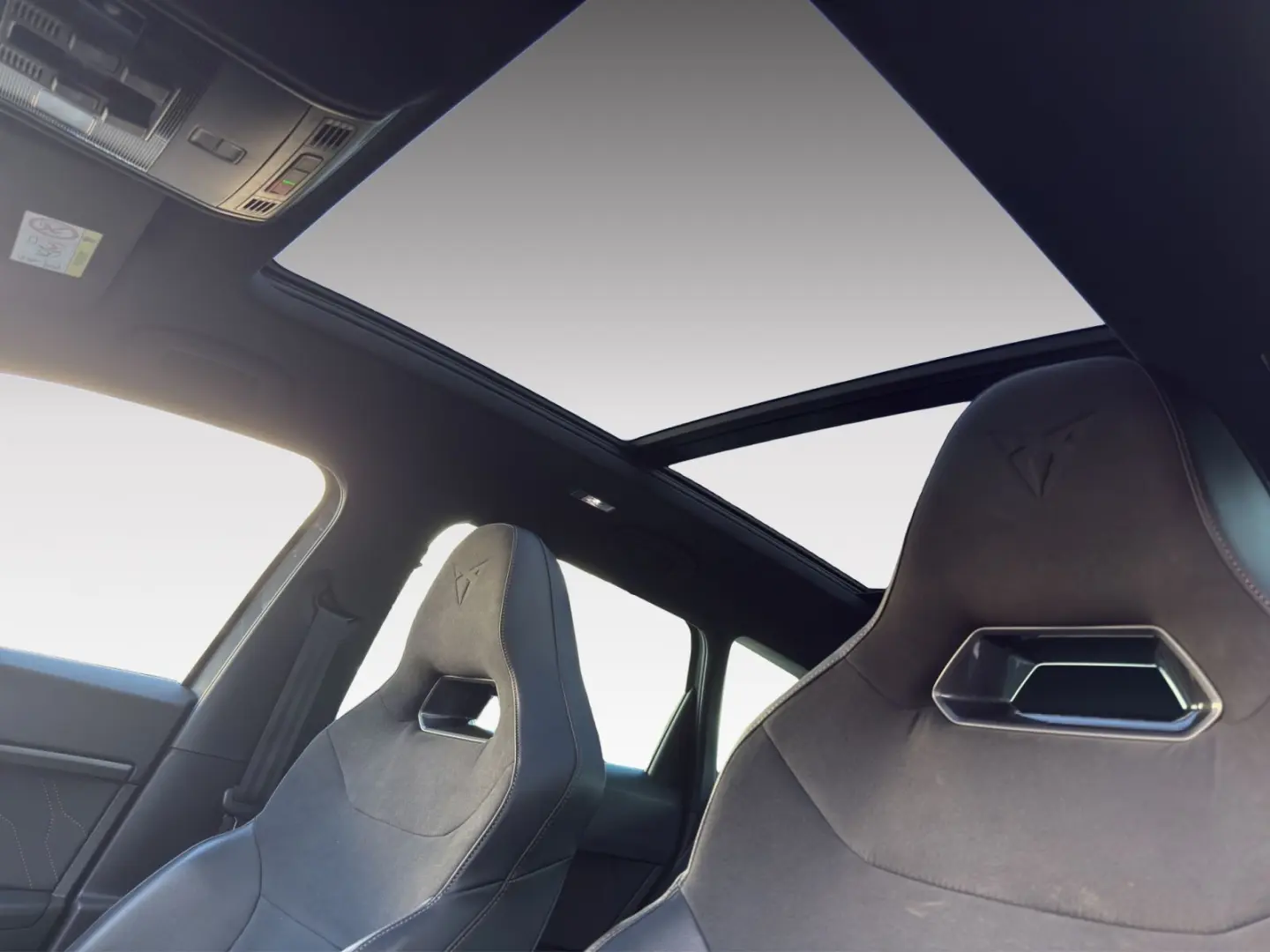 Ateca 2.0 TSI DSG 4Drive PANO+BEATS