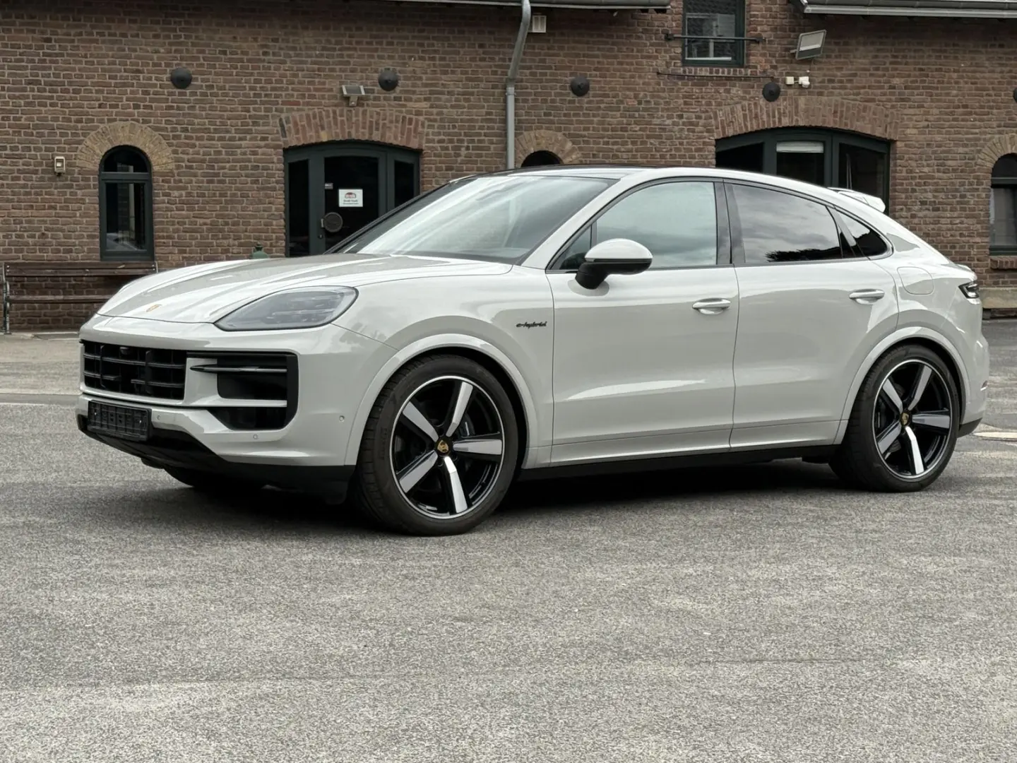 Cayenne E-Hybrid Coupe SPORTDESIGN-PAKET*22 EXCL