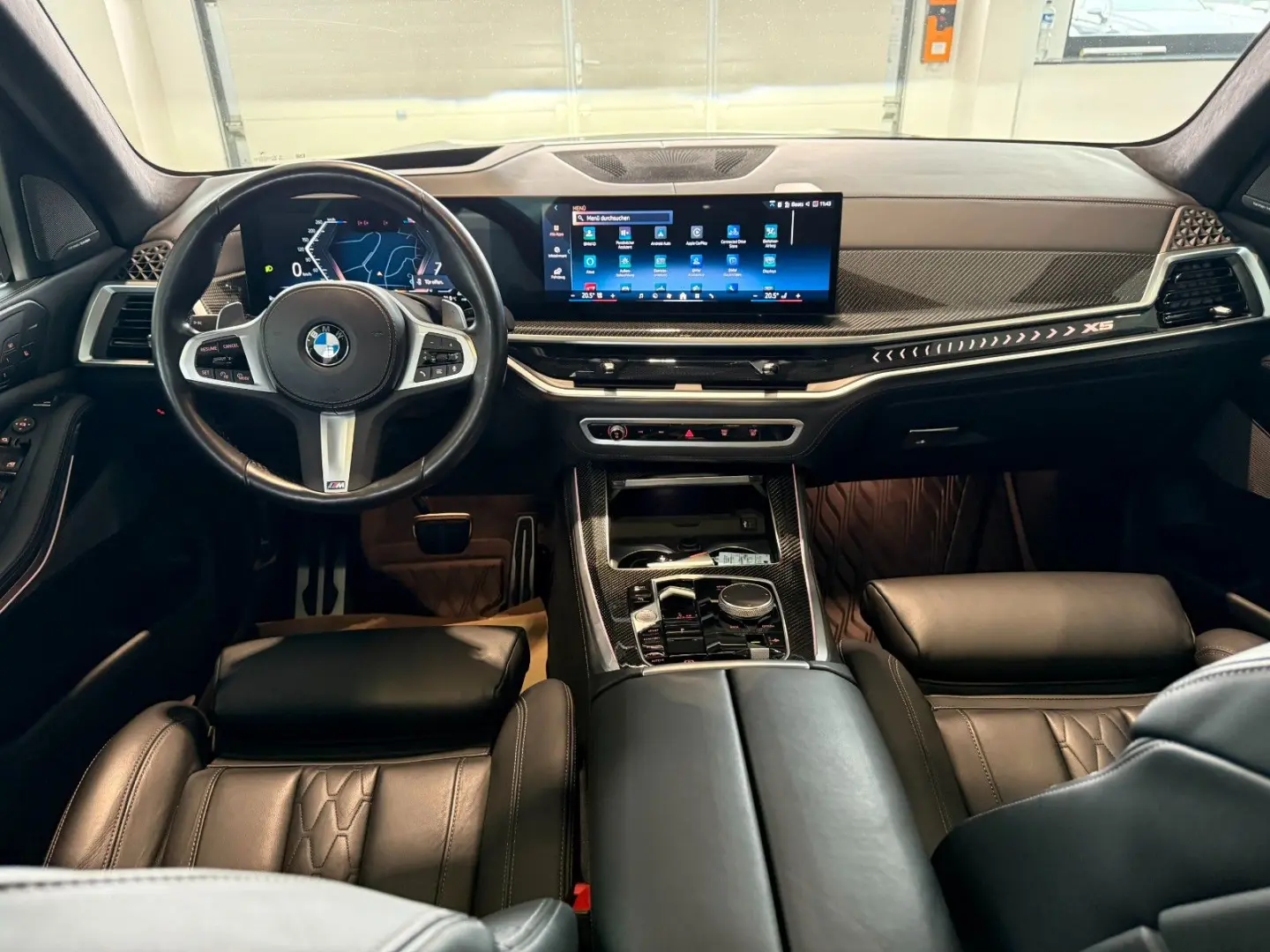 X5 xDrive 30d M-SPORT PANO/LUFT/22''/AHK/7 SITZE