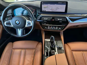 BMW 530d xDrive M Sport Laser HUD ACC