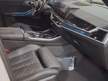 X5 xDrive40d M Sportpaket Sky Lounge*AHK*ACC