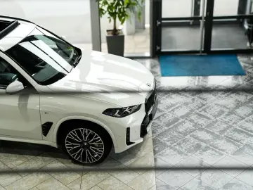 X5 xDrive30d M SPORT PRO 7.Sitze 22LM AHK 2-Achs