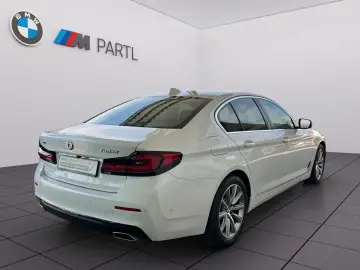 BMW 520d xDrive Limo. LED ACC RFK Massage