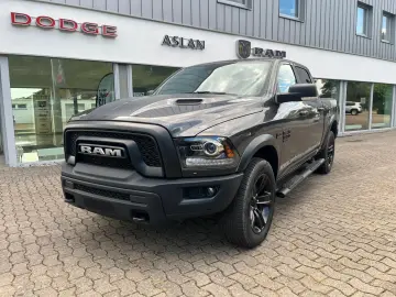1500 Warlock 4x4 NIGHT