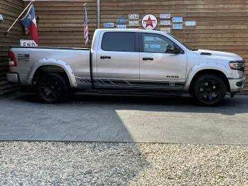 RAM 1500 BTS Night Edition 5,7 4x4 AHK LPG