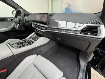 X6 xDrive30d M Sport Pro Luftfeder Pano ACC 360°