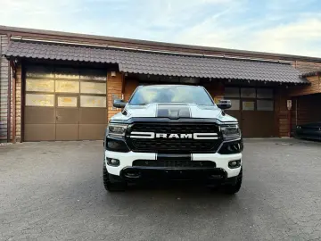 LONGBED*V8*SPORT*LIFT*4X4*AHK*OFFROAD*GARANTIE