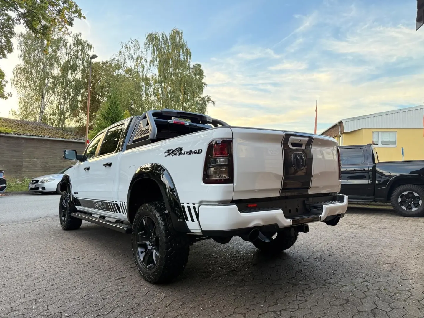 LONGBED*V8*SPORT*LIFT*4X4*AHK*OFFROAD*GARANTIE
