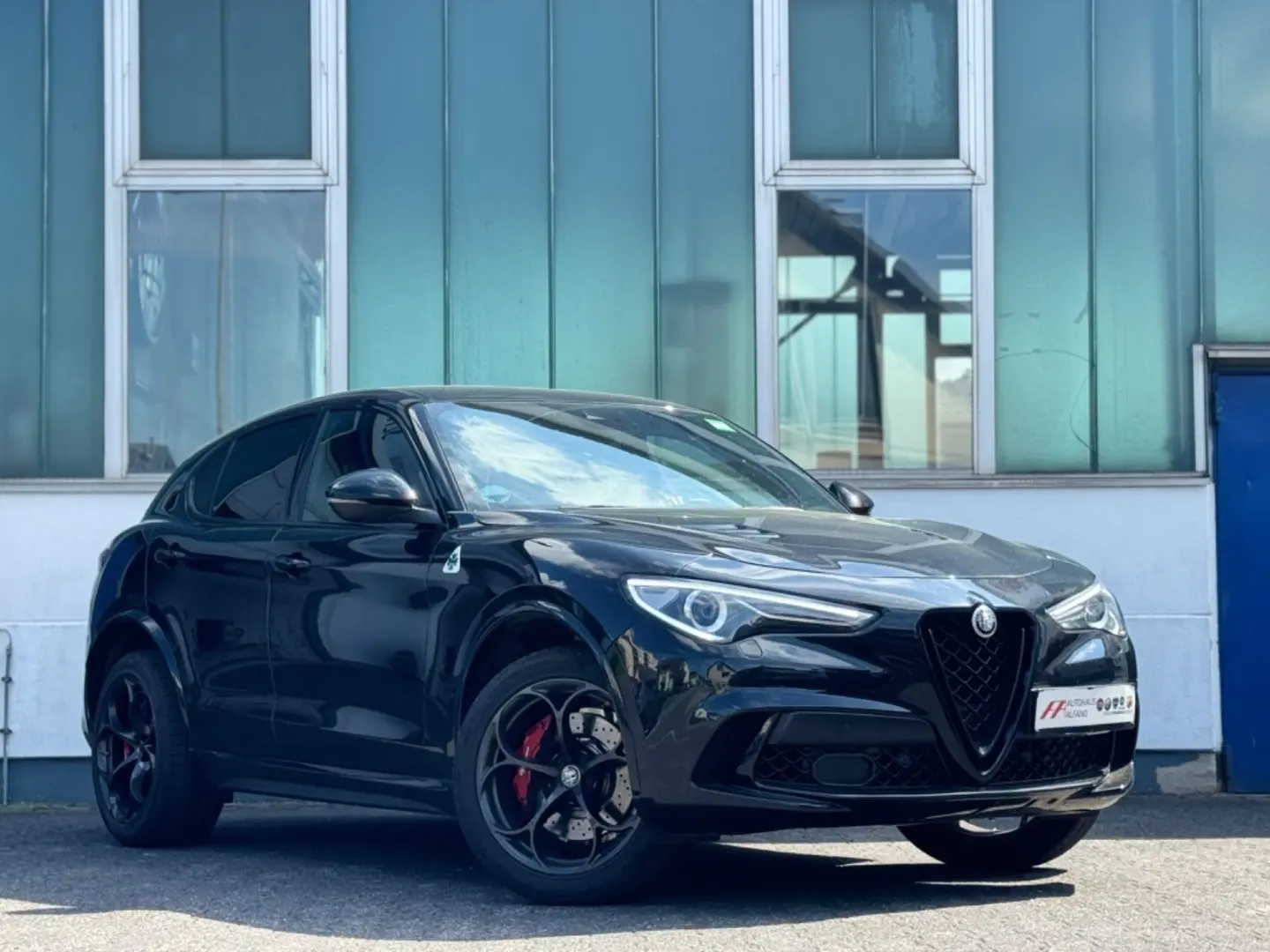 Stelvio Quadrifoglio Q4 NAVI KAMERA ALU SITZH