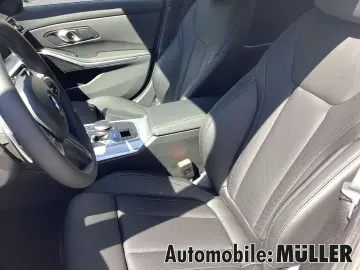 BMW 320 d xDrive Limousine M Sport Navi Klima