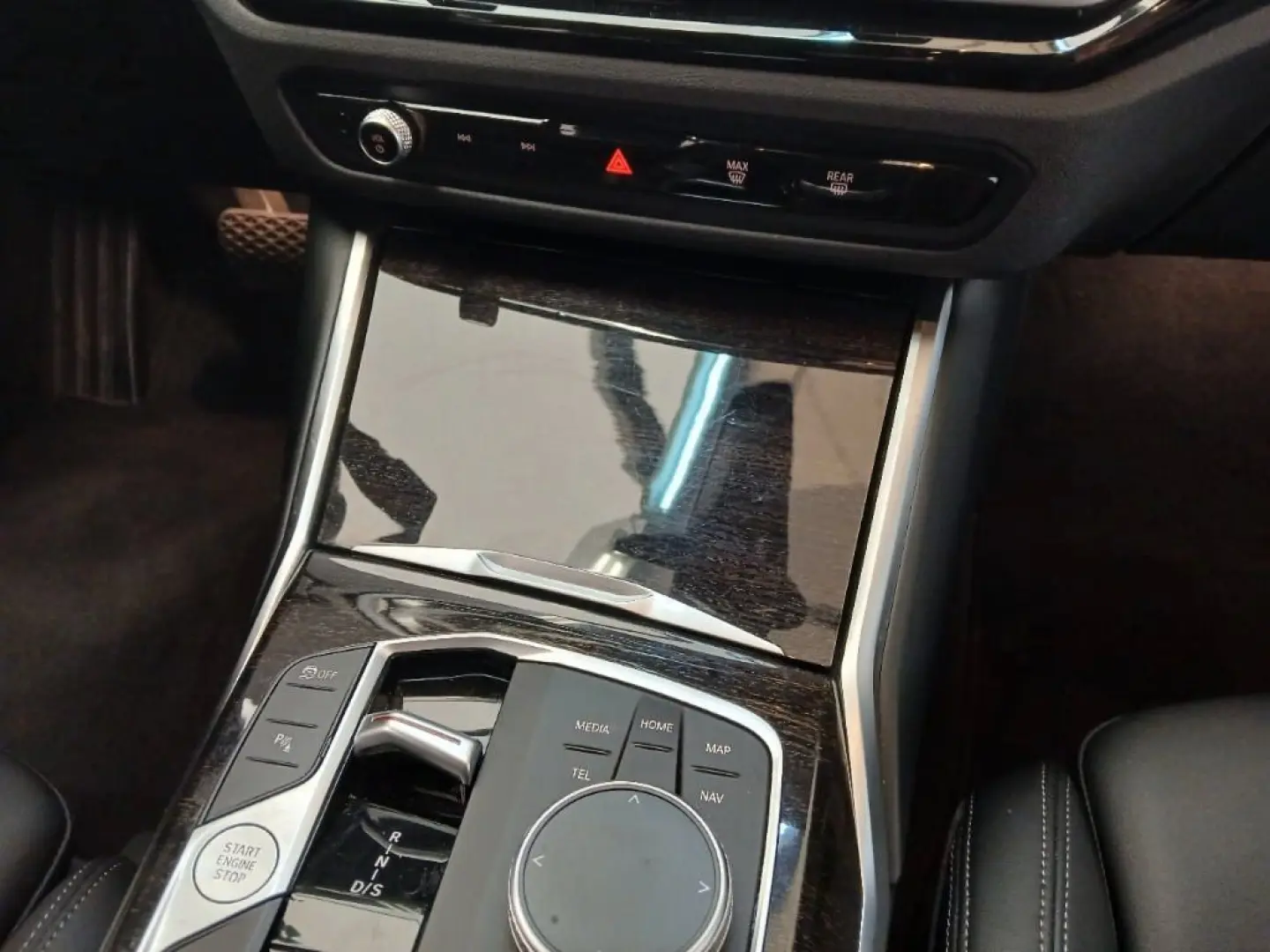 BMW 320d Lim. Mild xDrive  KeyGO