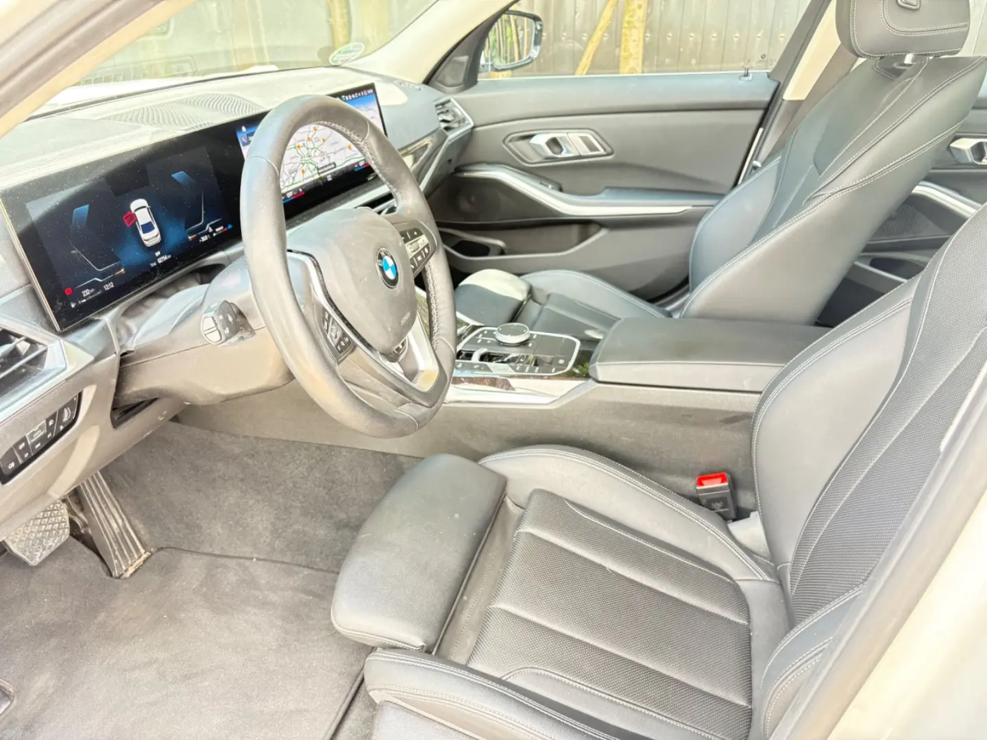 BMW 320d Lim. Mild xDrive  KeyGO
