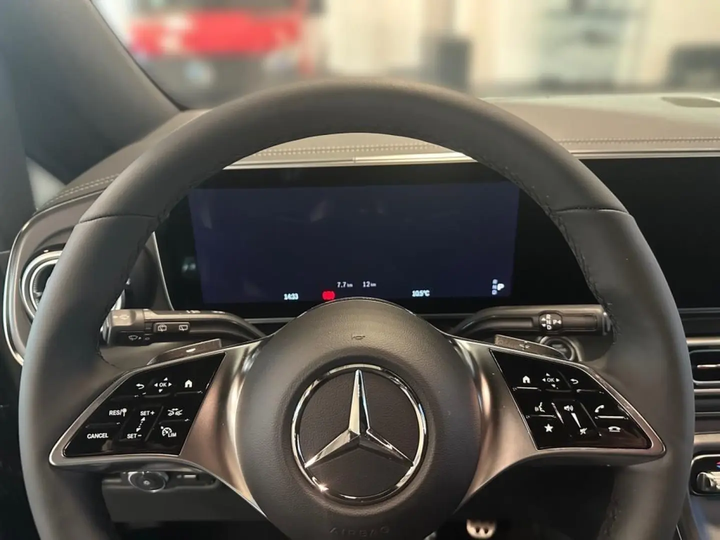 V 300 d AVANTGARDE Lang AHK KAM STH SHZ AIRMATIC