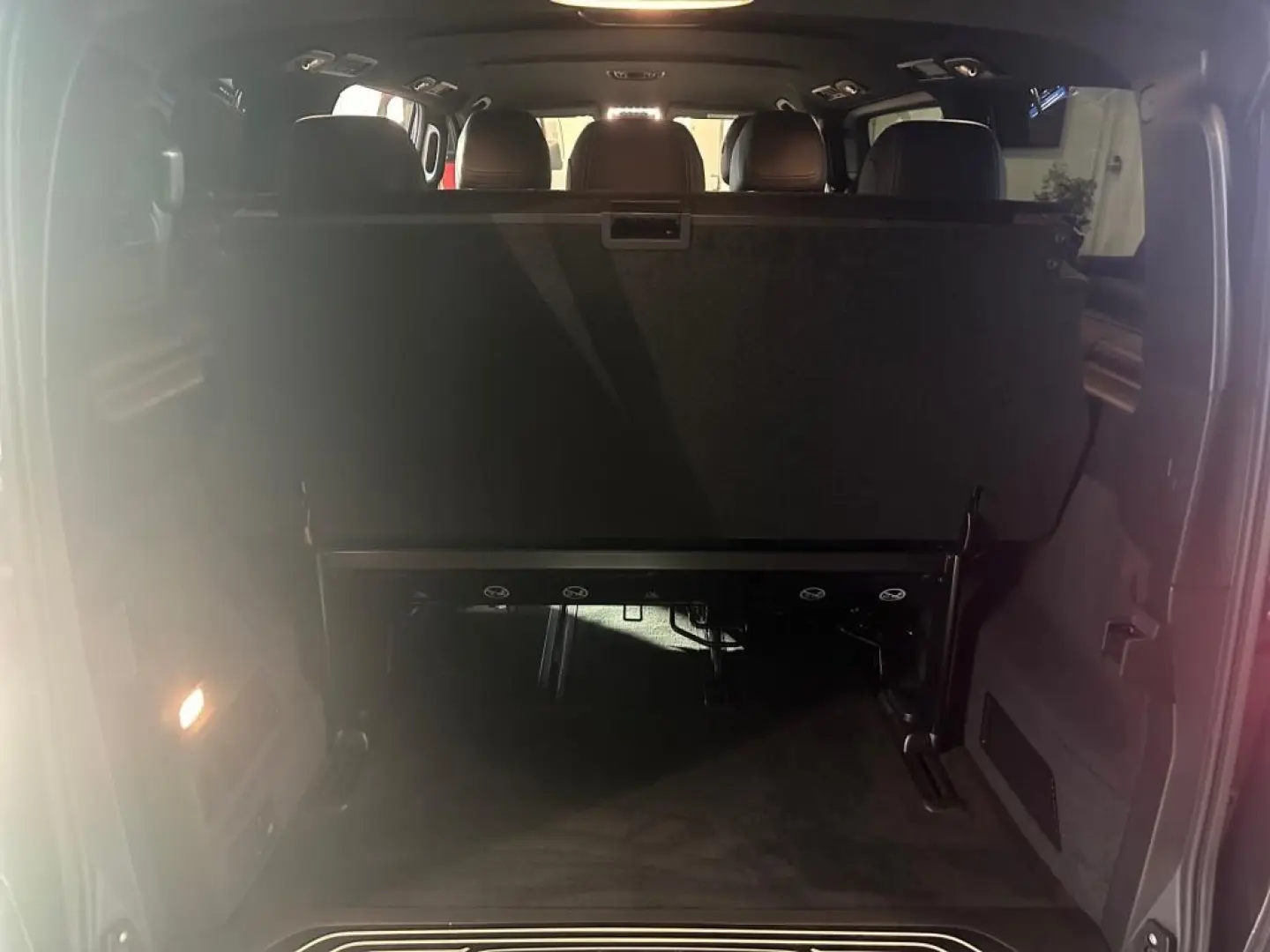 V 300 d AVANTGARDE Lang AHK KAM STH SHZ AIRMATIC