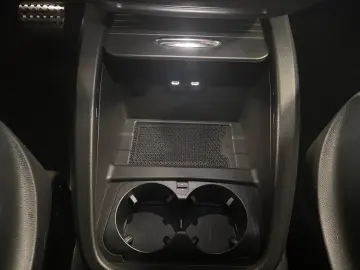 V 300 d AVANTGARDE Lang AHK KAM STH SHZ AIRMATIC
