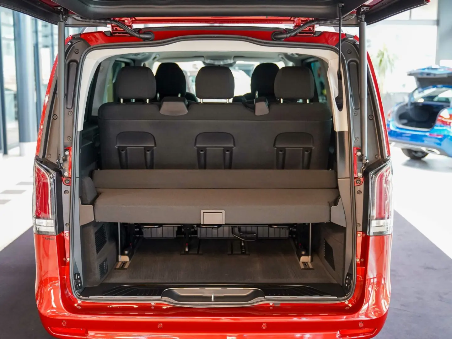 V 220 d 4M STYLE Lang AIRMATIC DISTRO Standheiz