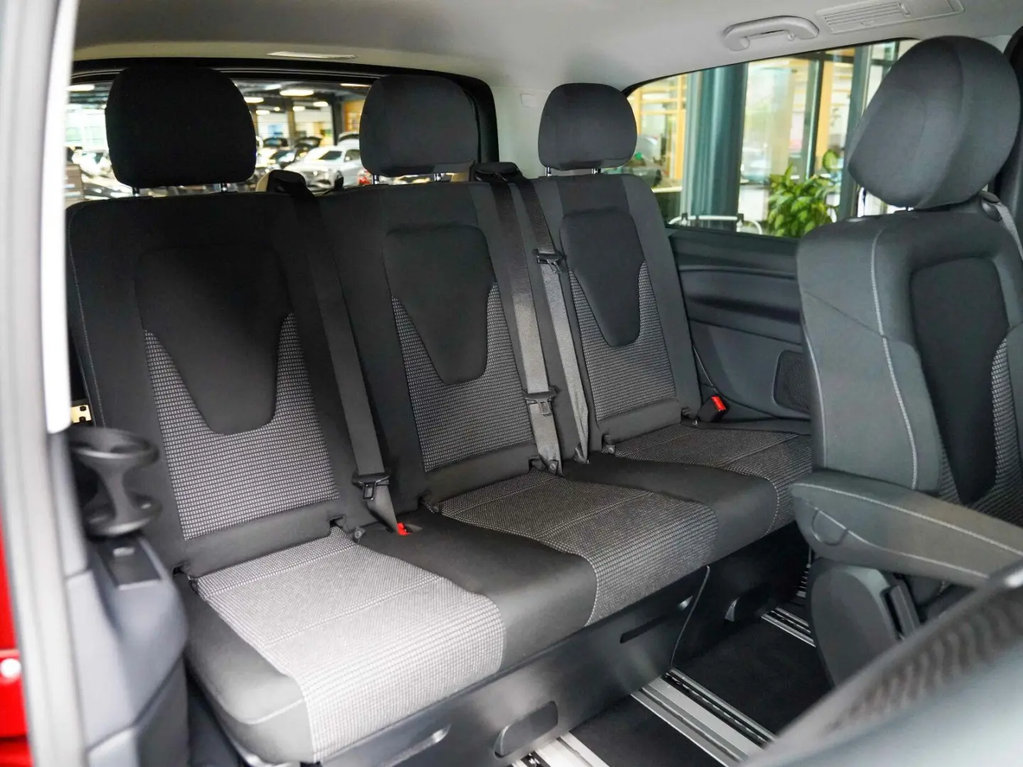 V 220 d 4M STYLE Lang AIRMATIC DISTRO Standheiz