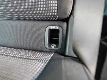 V 220 d 4M STYLE Lang AIRMATIC DISTRO Standheiz