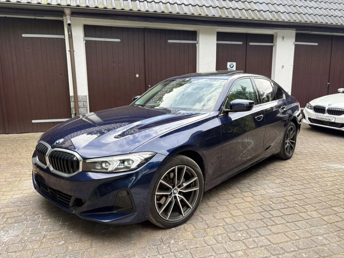 BMW 320 xDrive  KeyGO Memory