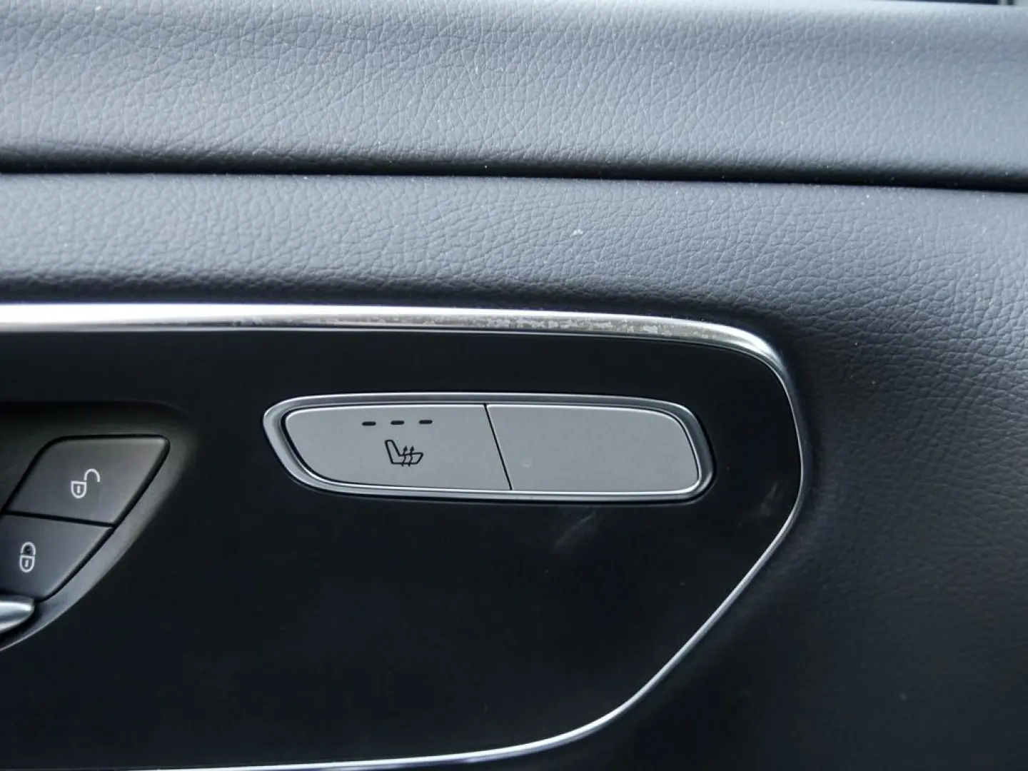 V220 d Edition extralang XL  KAM AHK KEYL TOTW